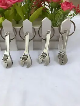 1pc Naujovė Mini reguliuojamas raktas Keychains Metalo Kastuvu Keyrings Raktų pakabukai Pulteliais 3D veržliarakčio Metaliniu Įrankiu, Suvenyrų keychains