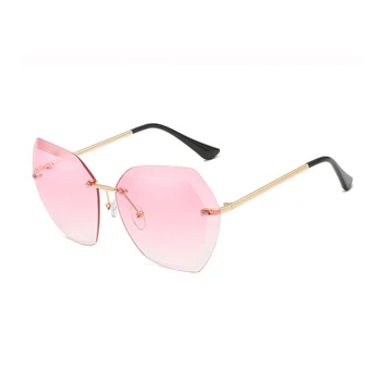 2019 Naujas mados akiniai nuo saulės moterims, Europa ir Amerika Tendencijas derliaus Paplūdimio akiniai Sumažinti Rėmo Danga Veidrodis Akiniai oculos S5