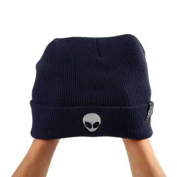 KLV Prekės Rudens-Žiemos Vyrų Beanies skrybėlę Bžūp Unikalūs Siuvinėti Svetimų Modelio Megzti Skullies Atsitiktinis Moterų Mezgimo Hip-hop Skrybėlę