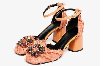 Naujausias prekės ženklo moterys siurbliai 2018 m. vasaros aukštakulnius sandalus Derlius kalnų krištolas gėlių dekoras stiletto kulno batų, suapvalinti tne sandalai