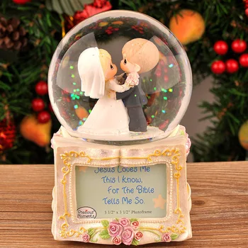 Vestuvės dovanų crystal ball music box muzikos langelį siųsti savo draugei, žmonai ie creative vestuvių, gimtadienio dovana