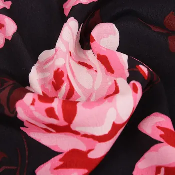 Medvilnės sateen pink rose black raštuoto audinio siuvimo moterų, drabužių, baldų apmušalų audinio vestuvinė suknelė iki 140cm plotis