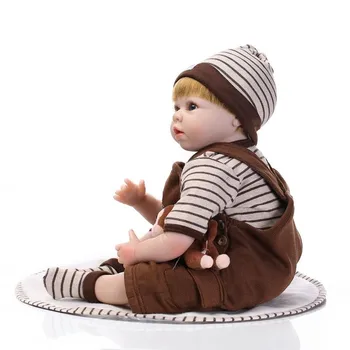 55cm Minkštas Kūno Silikono Reborn Baby Doll Žaislas šviesūs plaukai, balta oda lėlės netikrą kūdikiams, kūdikių, vaikų gimtadienio dovanos
