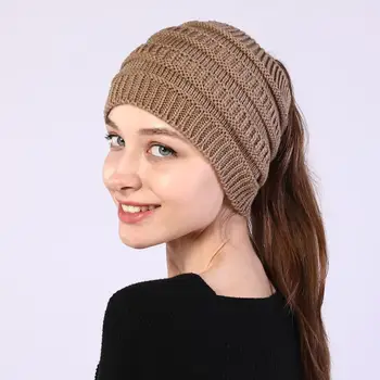 Rudenį, žiemą plaukai surišti į uodegą Beanie skrybėlių Moterų Ruožas Megzti Nėrimo Beanies bžūp Žiemos Kepuraitės Kepuraitė Moterims Šiltas Panele
