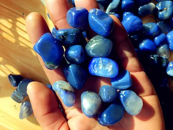 100g Natūralaus kvarco kristalų mėlyna agato akmens. Pristatyti prekes.