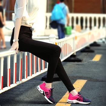 2020 madingų moterų batai lengvi sportbačiai, sportiniai bateliai, lauko kvėpuojantis akių patogus oro pagalvės batai