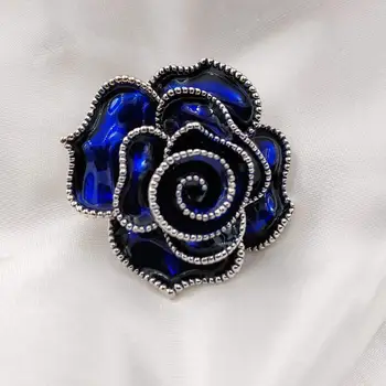 Apsvaiginimo Derliaus Kelių Sluoksnių Petal Blossom, Royal Blue Rose Sagės Zawalcowany Emalio Rožių Gėlių Smeigtukai Moterų Vestuvių Papuošalai